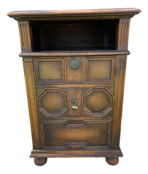 Antique Kittinger Jacobean Side Table Liquor Cabinet