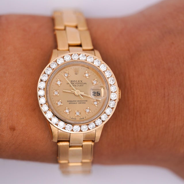 Vintage Rolex Perpetual DateJust with Aftermarket Diamond Wrist Watch. 28mm dial Rolex all 18k gold with vintage manual...
