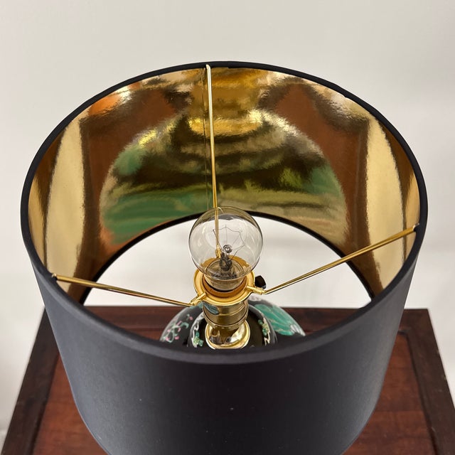 Black Vintage Chinese Ginger Jar Table Lamp With Cranes & Lilies - 16” For Sale - Image 8 of 11