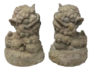 Pair Rustic Chinese Wood Foo Dog Lion Round Base FengShui Figures