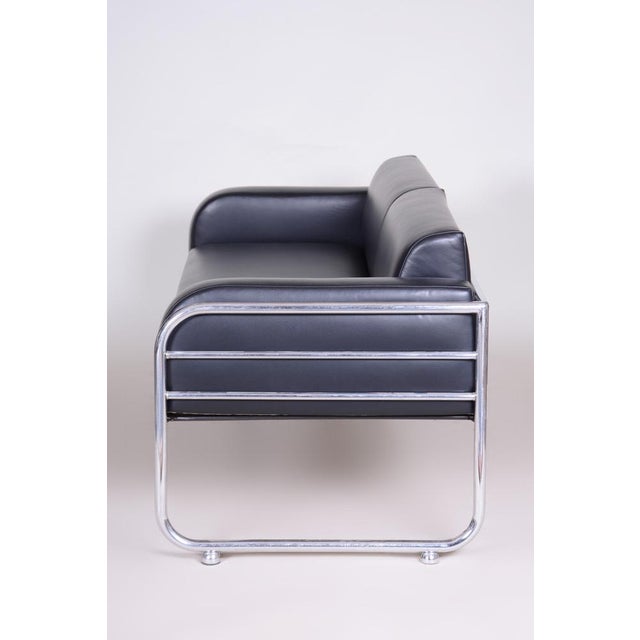 Bauhaus Sofa in Chrome and Leather by Vichr a Spol, Czech, 1930s For Sale - Image 11 of 13