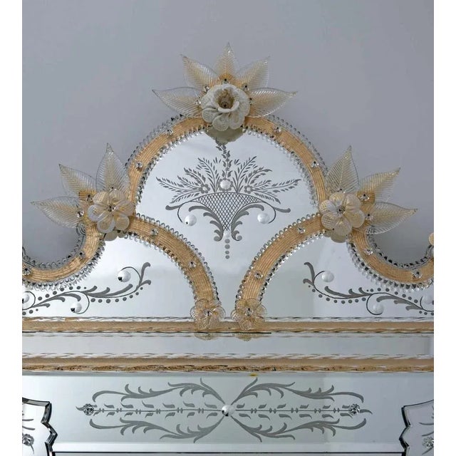Venetian Mirror in Murano Glass with Golden Flowers, 1980 For Sale - Image 3 of 12