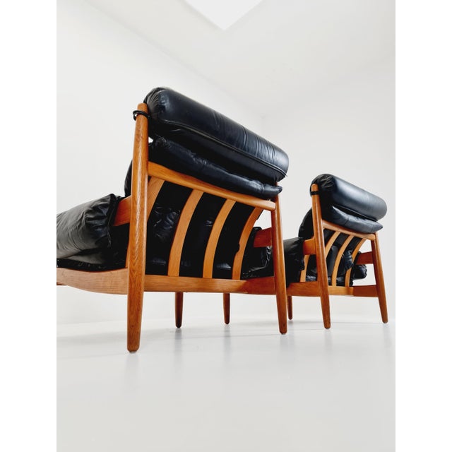 Black Mid-Century Lounge Chairs in Leather and Oak by Eric Merthen for Ire Möbler, Sweden, 1960s, Set of 2 For Sale - Image 8 of 11