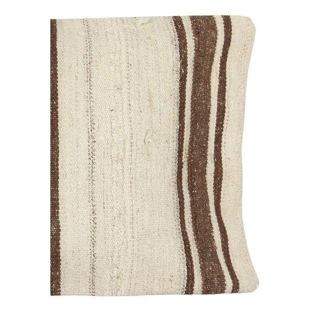 Traditional 16"x24" Hand-Woven Kilim Cushion Cover. Vintage Hemp Pillowcase. Accent Pillow For Sale - Image 3 of 4