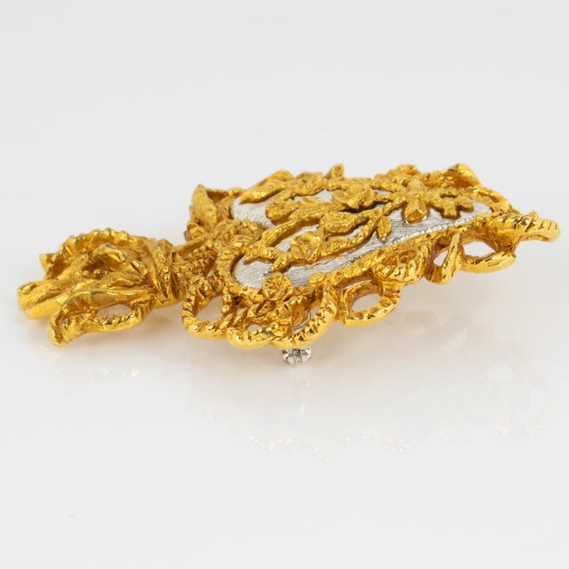 1990s Christian Lacroix Gilt Metal Ex-Voto Brooch Limited Edition Noel 1997 For Sale - Image 5 of 7