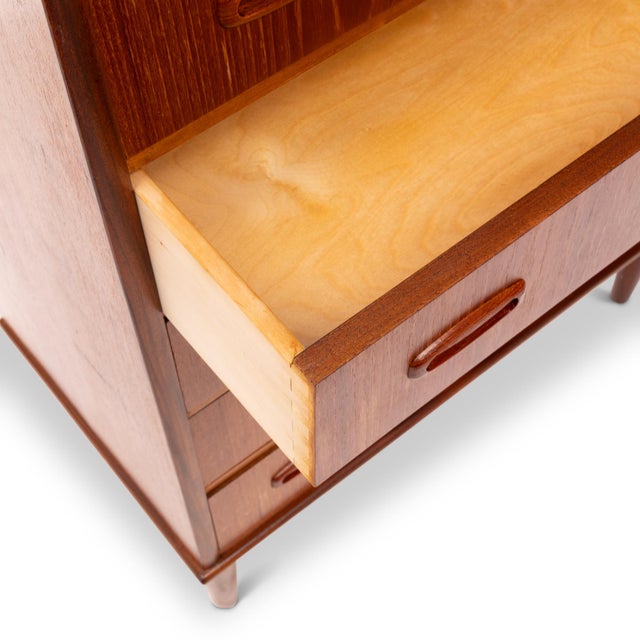 1960s Vintage Danish Mid-Century Teak Six-Drawer Tallboy Dresser For Sale - Image 5 of 6