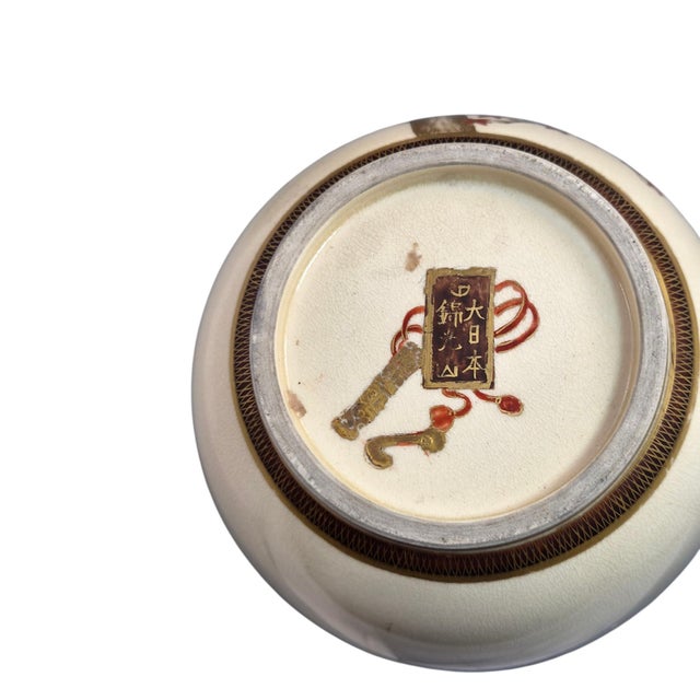 Ceramic Japanese Meiji Satsuma Vases by Kinkōzan, Kyoto, 1900s, Set of 2 For Sale - Image 7 of 18