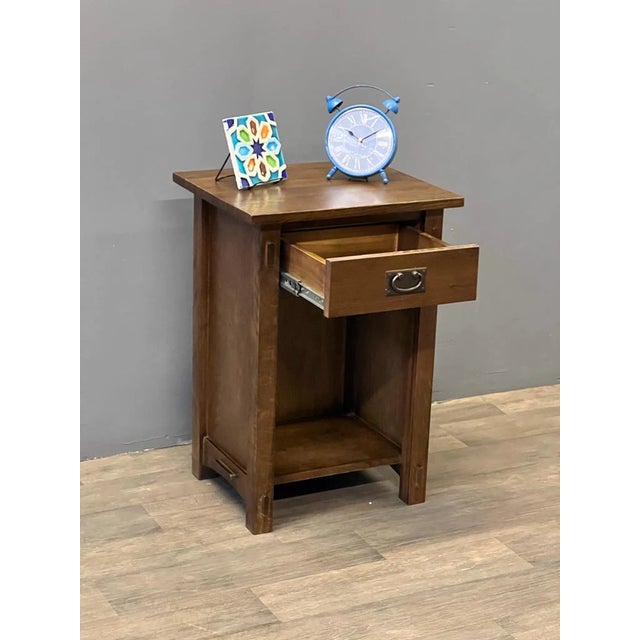 Mission Crafters and Weavers Mission Solid Quarter Sawn Oak 1 Drawer End Table - Walnut For Sale - Image 3 of 4