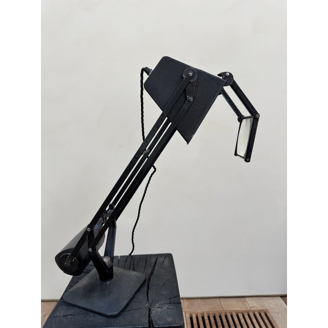 Hadrill & Horstmann 1940s Hadrill & Horstmann 'Pluslite' Counterbalance Lamp With Magnifying Glass For Sale - Image 4 of 12