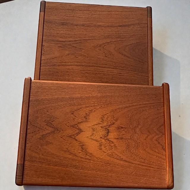 1960s Kurt Østervig Danish Teak Two-Tier End Table for Jason Møbler – Mid-Century Modern For Sale In Miami - Image 6 of 8