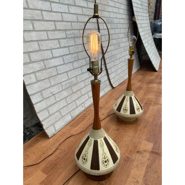 Mid Century Modern Table Lamps - Pair For Sale - Image 9 of 10