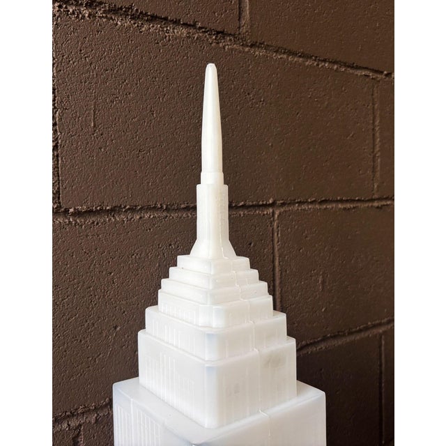 Plastic Empire State Building Table Lamp by Midori, 1980s For Sale - Image 7 of 9