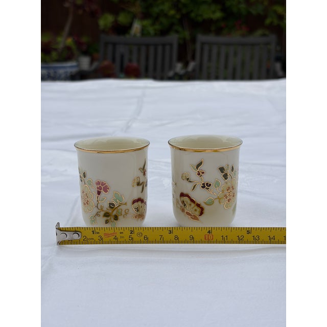 Zsolnay Vintage 1999 Zsolnay Hungary Hand-Painted "Pillangós" Butterfly Porcelain Sake Cups - Pair For Sale - Image 4 of 7