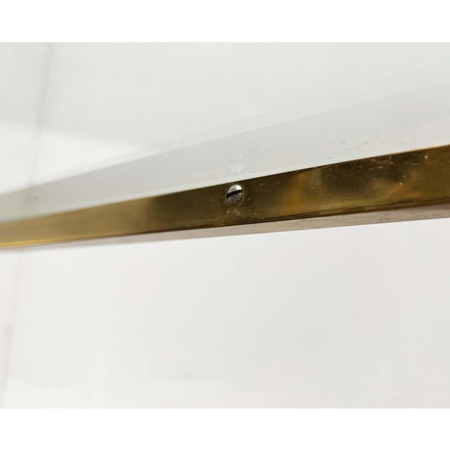 Gold Hollywood Regency French Brass and Glass Cube Side Tables from Maison Charles, 1970s, Set of 2 For Sale - Image 8 of 18