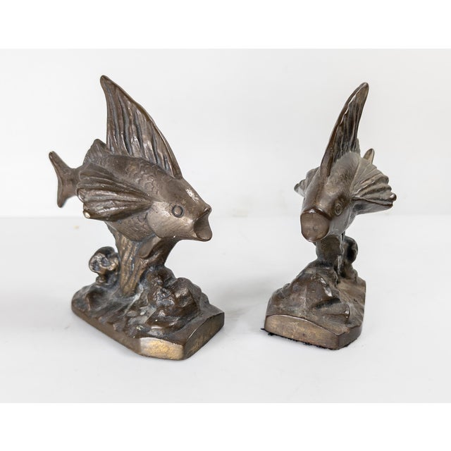 Nautical Mid-Century Pair of Cast Iron Bronzed Angel Fish Form Bookends For Sale - Image 3 of 11