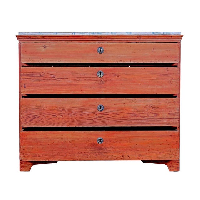 Swedish Hand Painted Chest of Drawers in Pine For Sale - Image 5 of 10