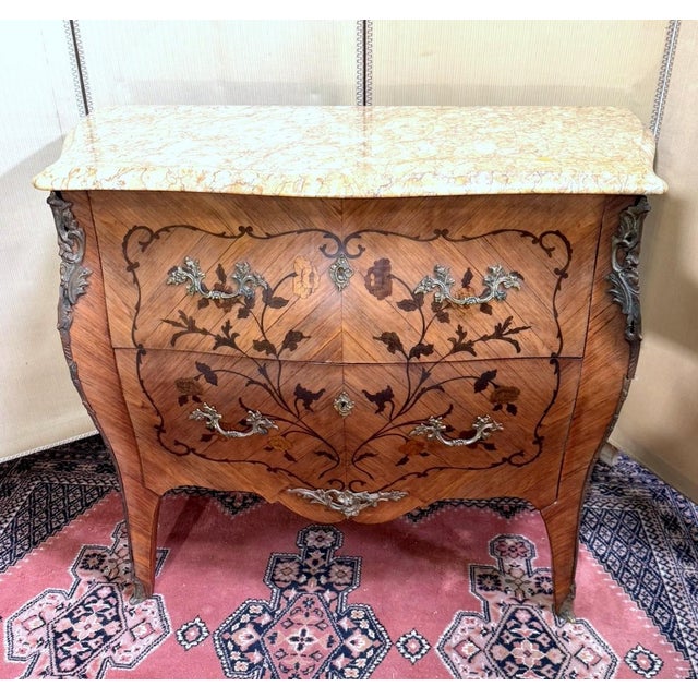 Louis XvV Style Curved Lady's Commode in Marquetry, 1920s For Sale - Image 3 of 6