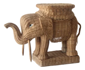 1970s Vivai Del Sud Style Wicker Elephant Side Table Stand Base