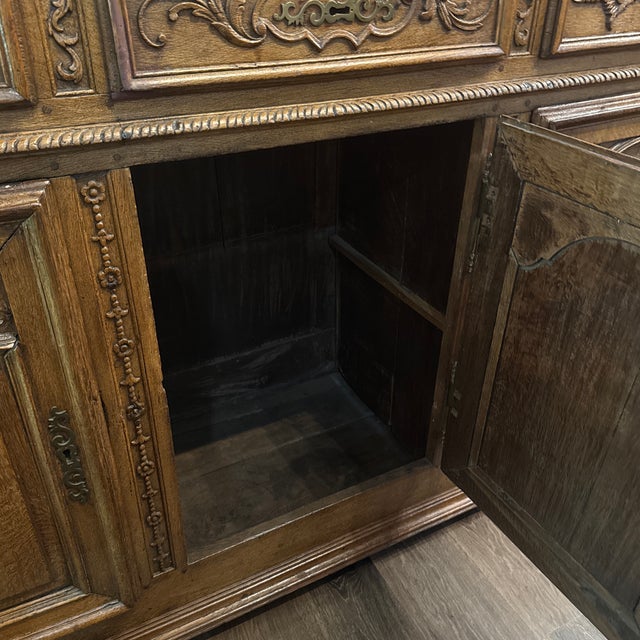 Sienna Mammoth 18th Century Oak Buffet- Beautiful Carved Details For Sale - Image 8 of 12