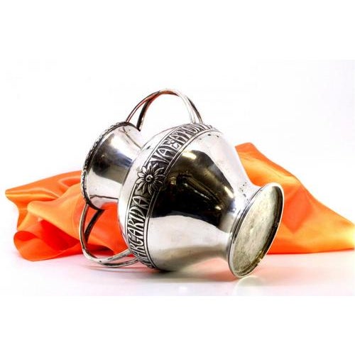 Silver Pot with Two Intertwined Handles For Sale - Image 3 of 6