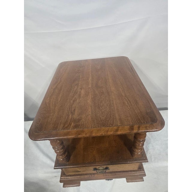 Mid 20th Century Vintage Ethan Allen Colonial Chairside End Table With Drawer & Lower Shelf For Sale - Image 5 of 6