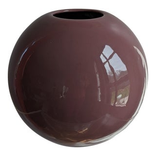 1986 Mauve Sphere Vase by Haeger For Sale