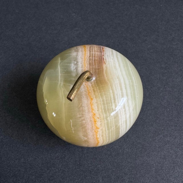 Vintage Onyx Apple Paperweight Petite Genuine Stone Sculpture For Sale - Image 6 of 8