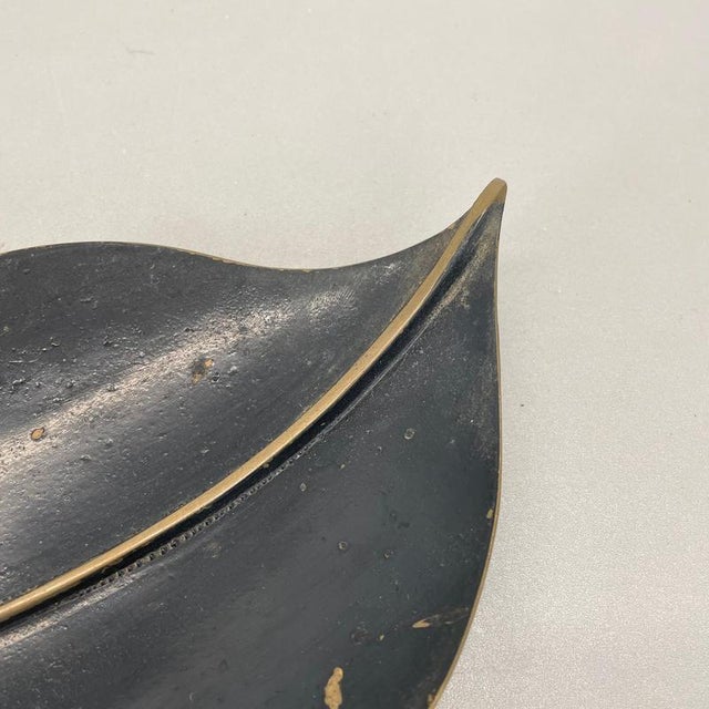 1950s Bronze Handmade Leaf Plate by Noak Leipzig, Germany, 1950s For Sale - Image 5 of 18