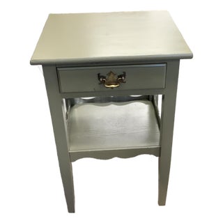 20th Century Drexel Side Table For Sale