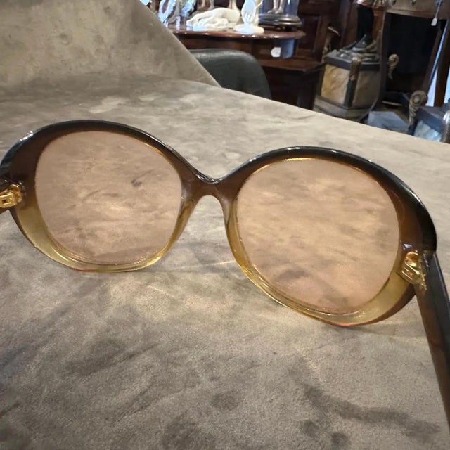 Brown 1990s Vintage Oversized Sunglasses by Dolce & Gabbana For Sale - Image 8 of 12