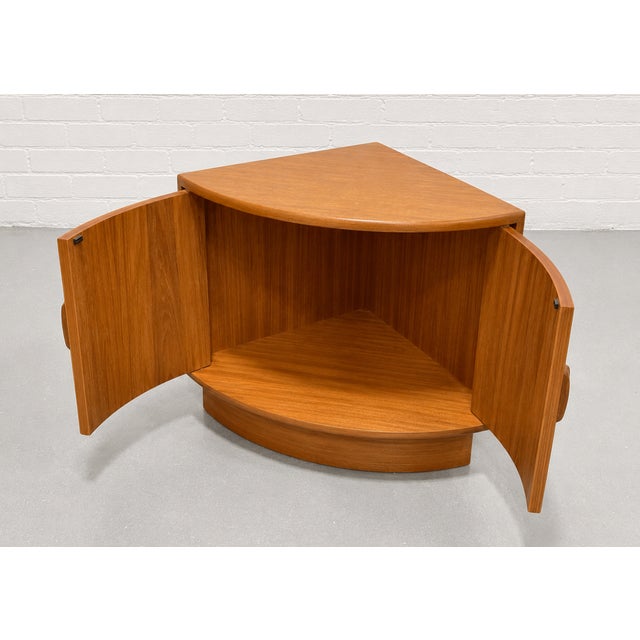 1960s Mid Century Modern G-Plan Fresco Teak Corner Cabinets, Teak Bar Nightstands, A Pair For Sale - Image 11 of 15
