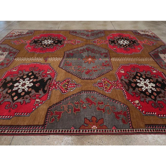 Galerie Shabab Collection Mid-20th Century Turkish Anatolian Room Size Carpet For Sale - Image 4 of 8