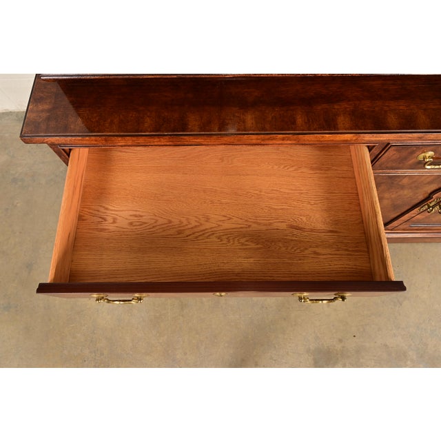 Thomasville Georgian Carved Mahogany Lighted Breakfront Bookcase or Dining Cabinet For Sale In South Bend - Image 6 of 16