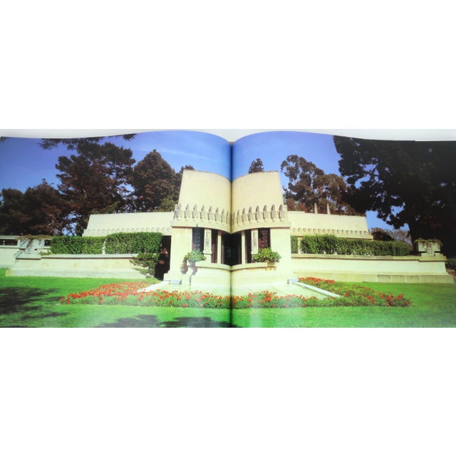 Los Angeles Coffee Table Book With Photographs by Tim Street-Porter For Sale - Image 9 of 18
