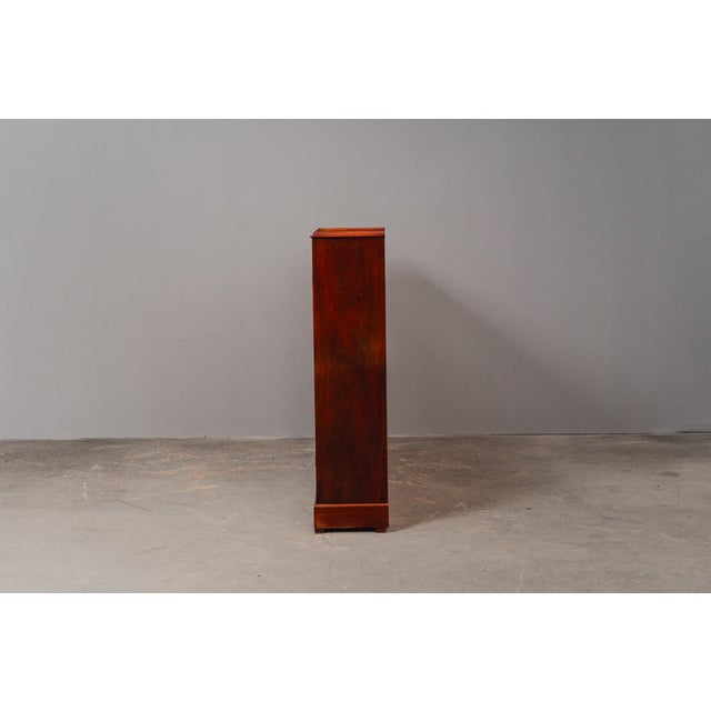 Art Nouveau Bookcase in Mahogany For Sale - Image 5 of 18