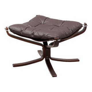 Vintage Falcon Ottoman in Brown Leather and Plywood by Sigurd Ressell for Vatne Møbler, 1970s For Sale