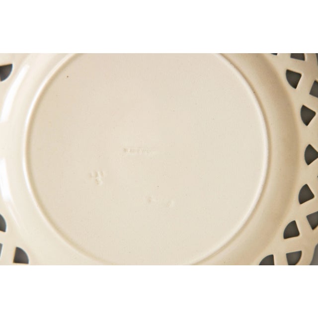 19th Century English Wedgwood Creamware Reticulated Plate For Sale In Houston - Image 6 of 7