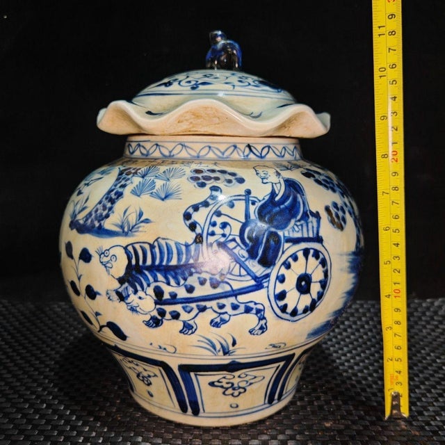 Blue Blue and White Figural Story Lotus Leaf Ginger Jar, Chinoiserie Decorative Porcelain Canister For Sale - Image 8 of 9