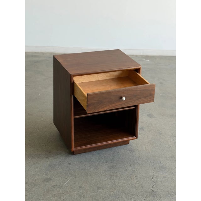 Wood 1960s Drexel Nightstand in Walnut - Single For Sale - Image 7 of 10