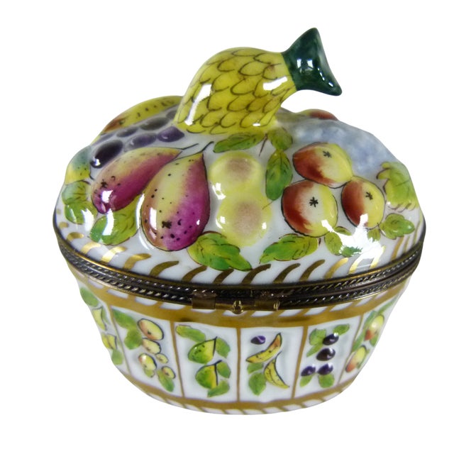 French 1980s Limoges France Peint Main Fruit Basket Trinket Box . Hand Painted . Pineapple Finial . Signed Cs For Sale - Image 3 of 13