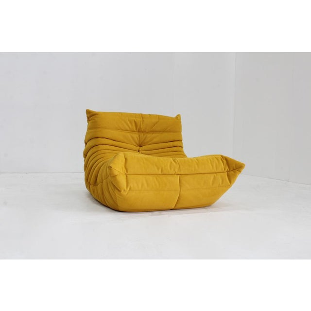 Yellow Togo 1-Seater Armchair by Michel Ducaroy, Alcantara, Ligne Roset, 2018 For Sale - Image 8 of 14