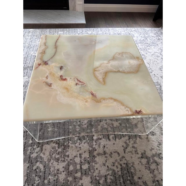 Stunning mid-century modern piece. Vladimir Kagan "Jessica" Coffee Table This is the large version of this table measuring...