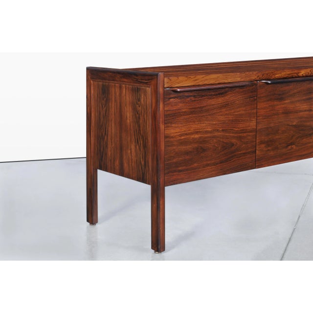 1960s Mid-Century Modern Brazilian Rosewood Credenza, 1960s For Sale - Image 5 of 14