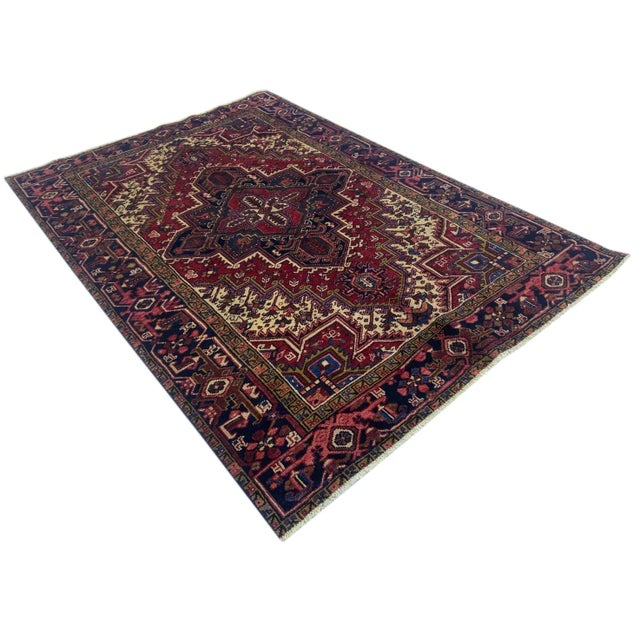 Heriz Rug with Geometric Patterns For Sale - Image 3 of 7