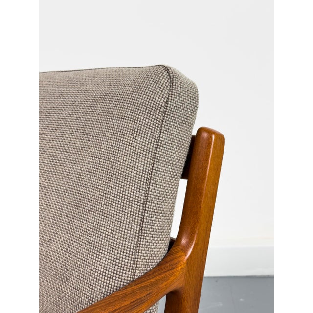 Danish Teak and Wool Senator Lounge Chair by Ole Wanscher for P. Jeppesen, 1980s For Sale - Image 16 of 18