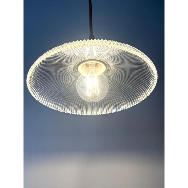 Art Nouveau Prismatic Glass Pendant Light from Holophane, Germany, 1910 For Sale - Image 3 of 17