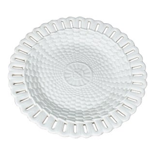 Antique Wedgwood Creamware Queensware Pierced Basketweave Plate With Scalloped Rim For Sale