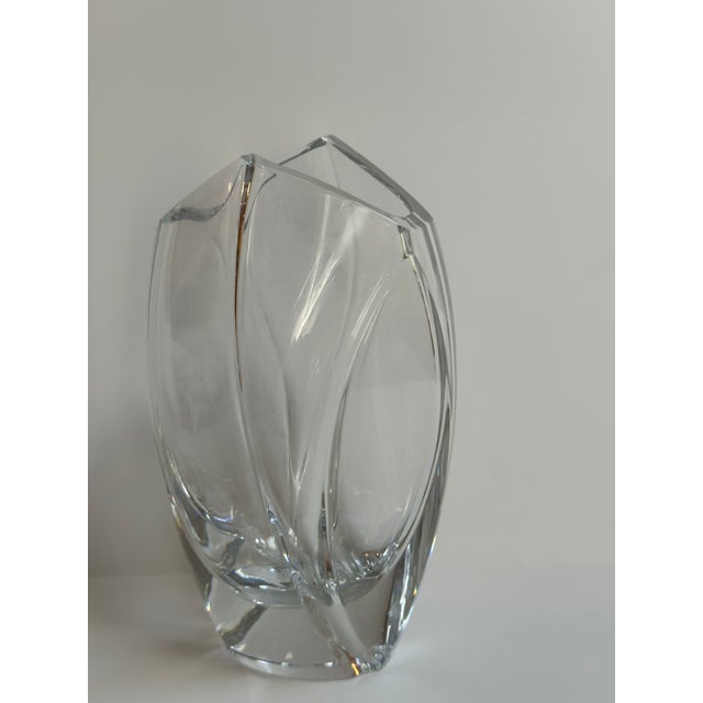 Baccarat Baccarat Clear Crystal "Govern" 9" Heigh Vase Signed Rrigot For Sale - Image 4 of 9