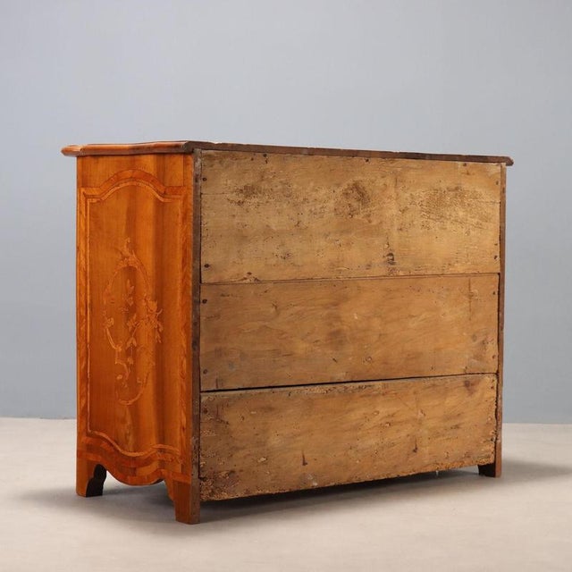 18th Century Baroque Walnut Chest of Drawers For Sale - Image 12 of 13