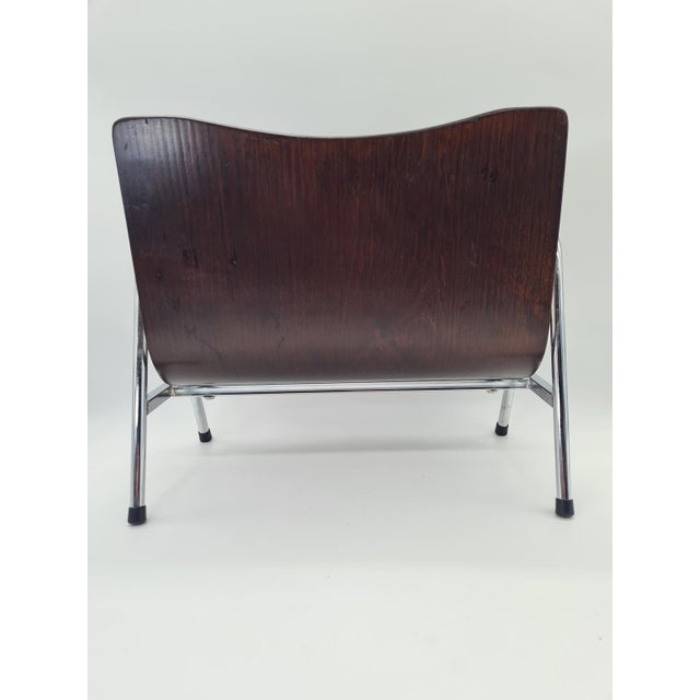 Wood Mid-Century Modern Magazine Rack in Bent Plywood and Chrome, 1960s For Sale - Image 7 of 10